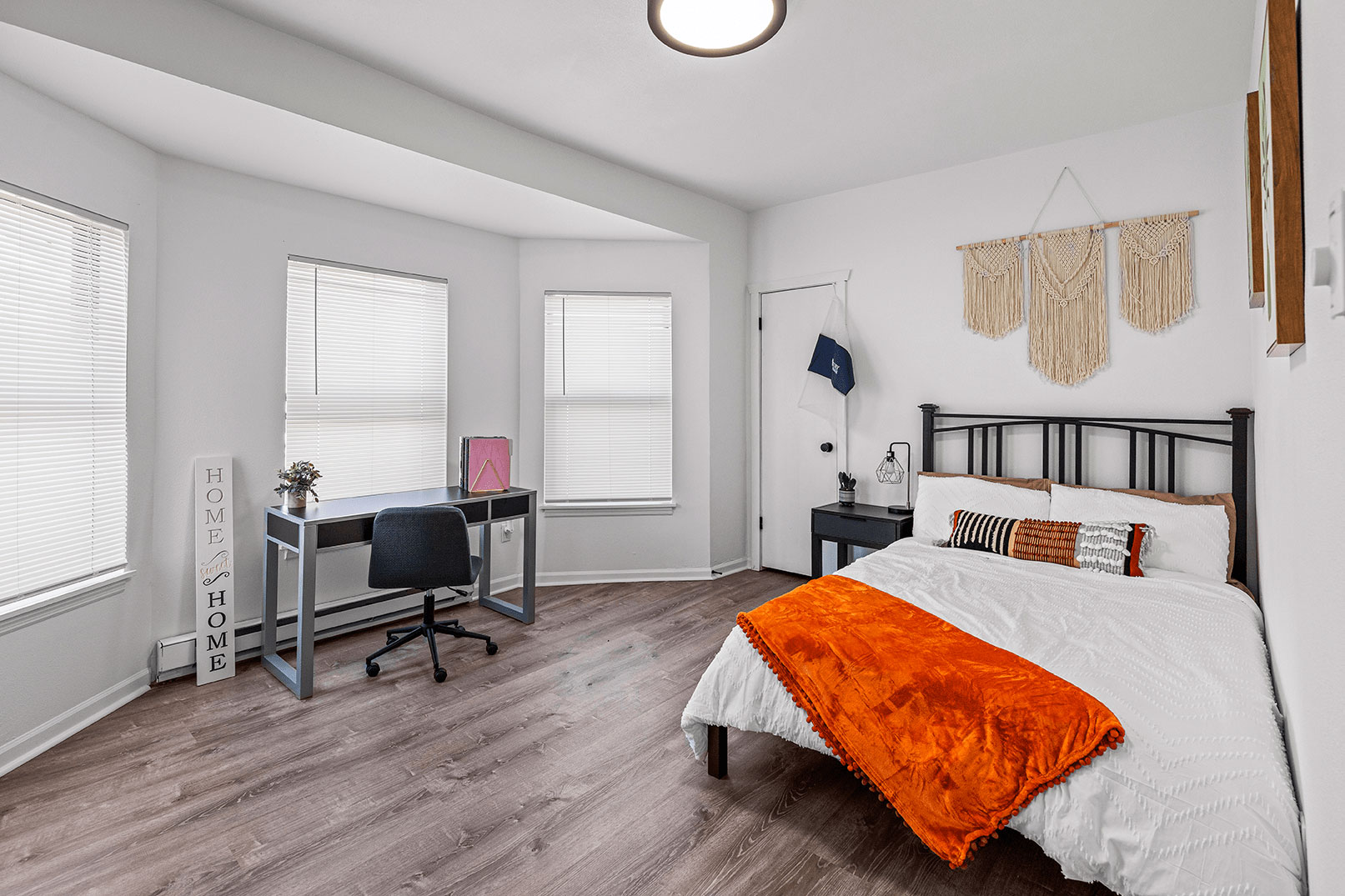 syracuse student housing options