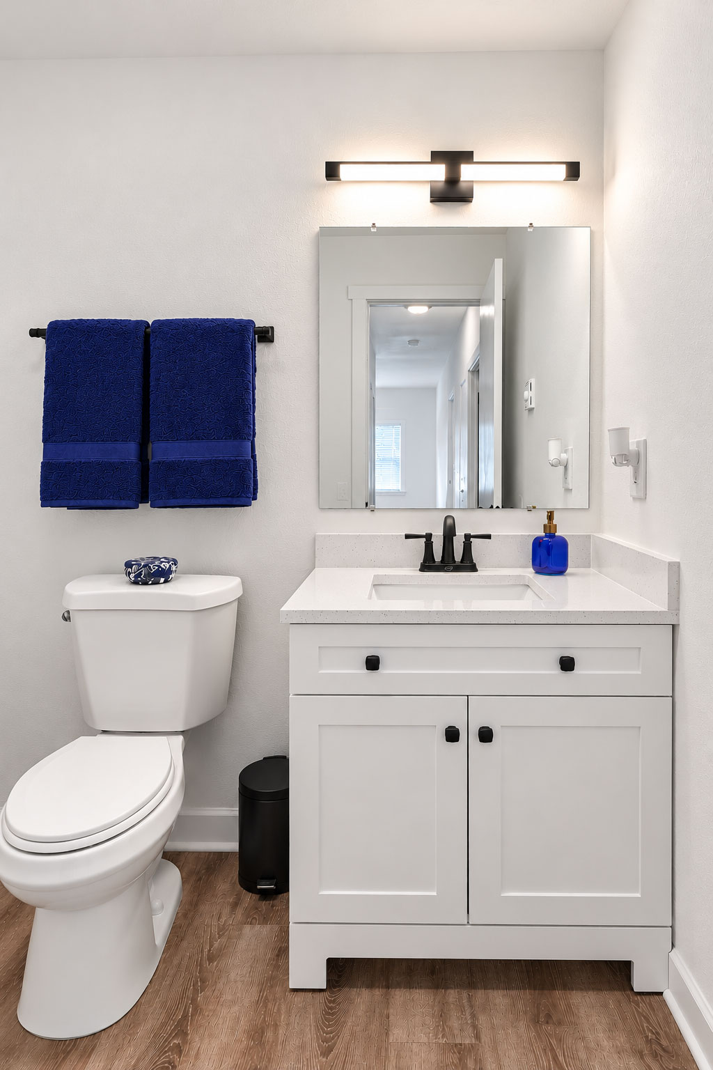 42q445cdwer apartments near SU